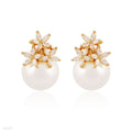 BLOSSOM CLUSTER ZIRCON GOLD EARRINGS WITH PEARL