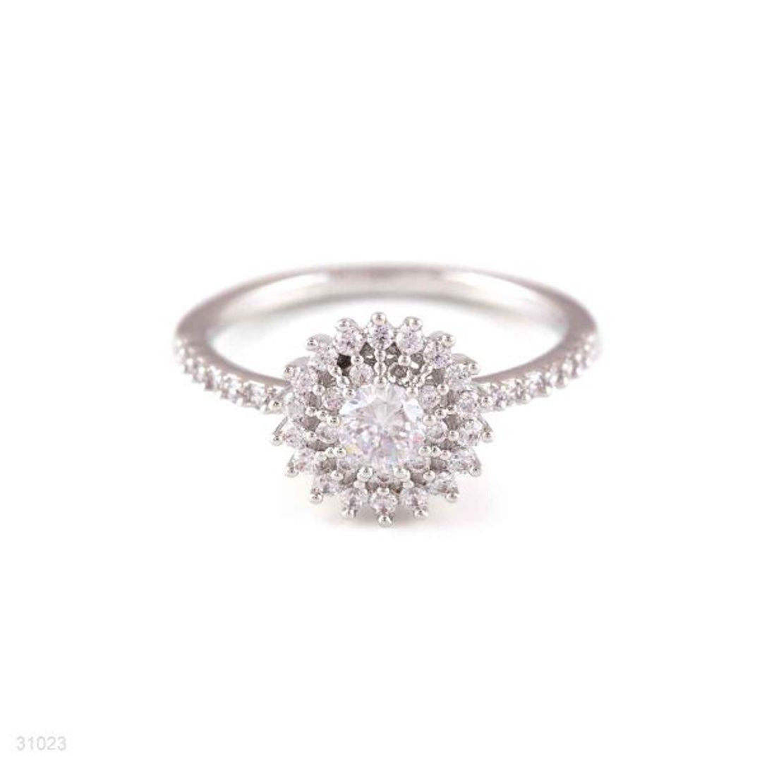 MESMERIZING FLOWER SILVER RING