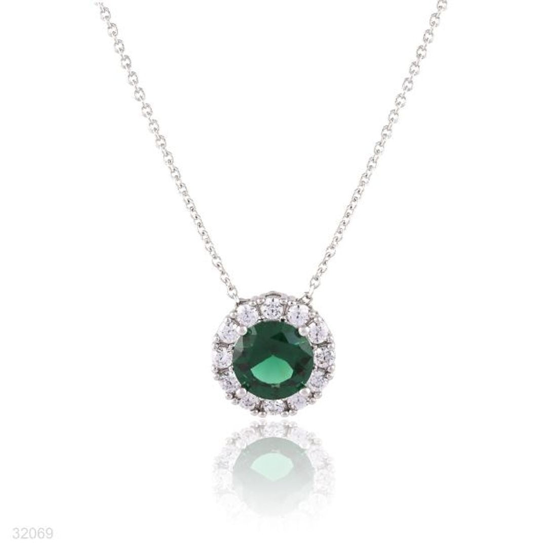 PETITE ELEGANT CIRCLE GREEN PENDANT